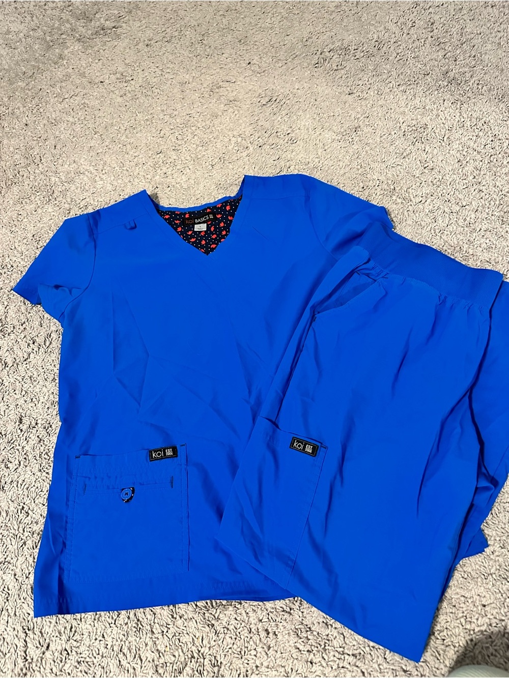 Women’s Koi lite Royal Blue V-Neck Scrub Top & Pant Set